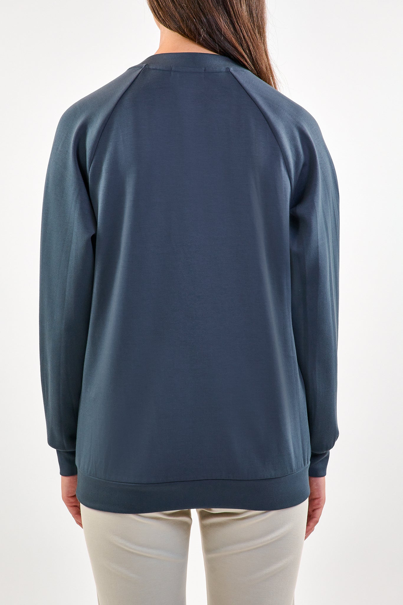 Dania sweater