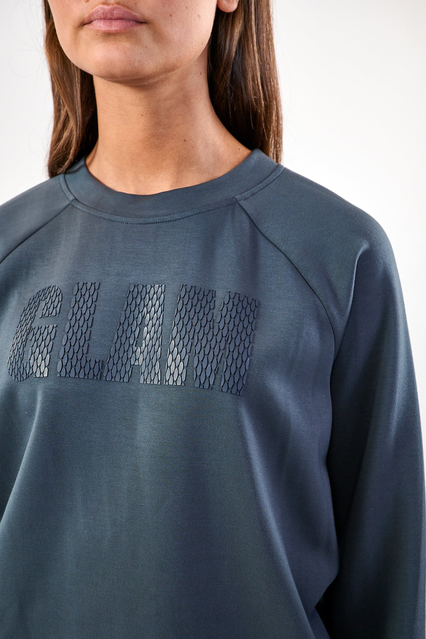Dania sweater