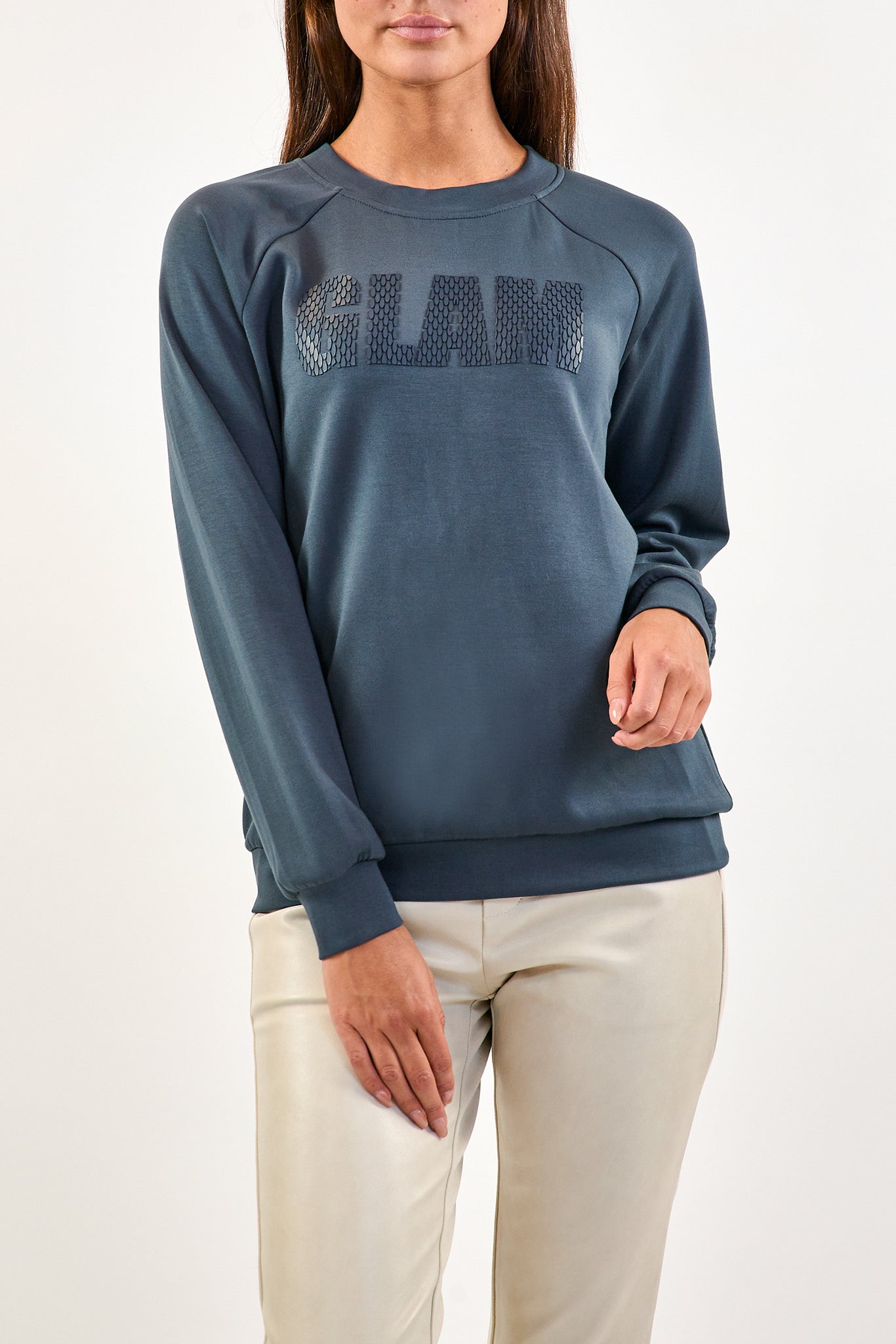 Dania sweater