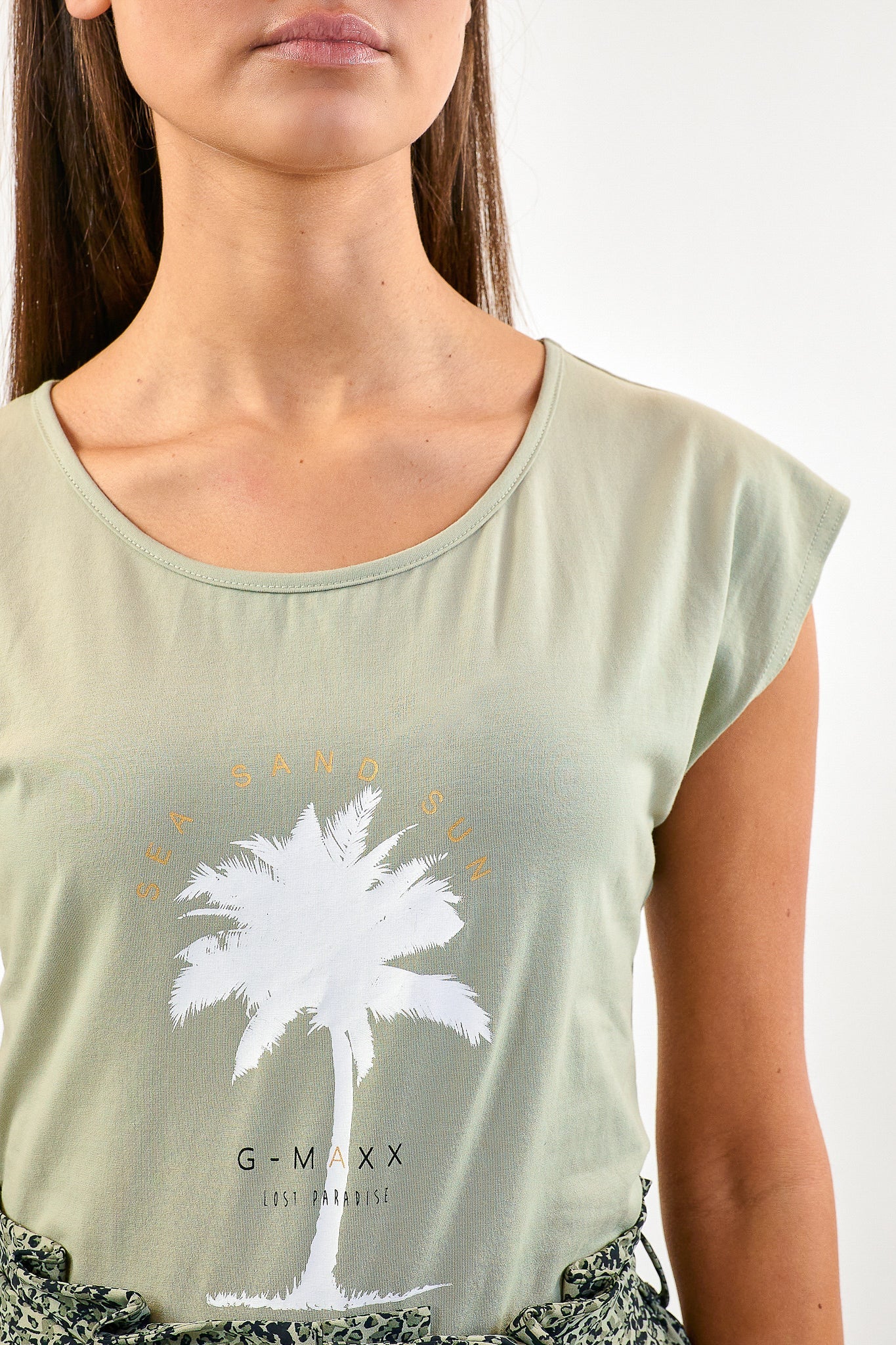 Alia T-shirt