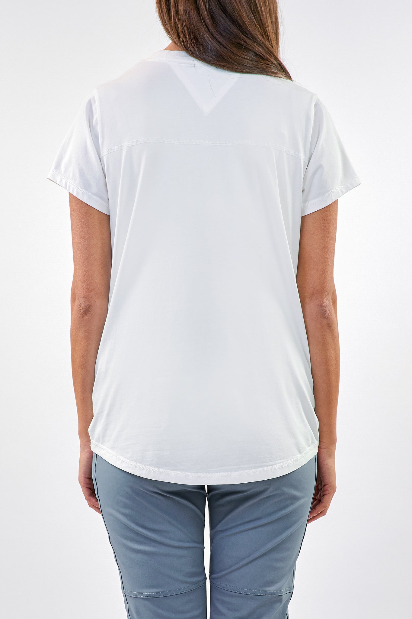 Ama T-shirt
