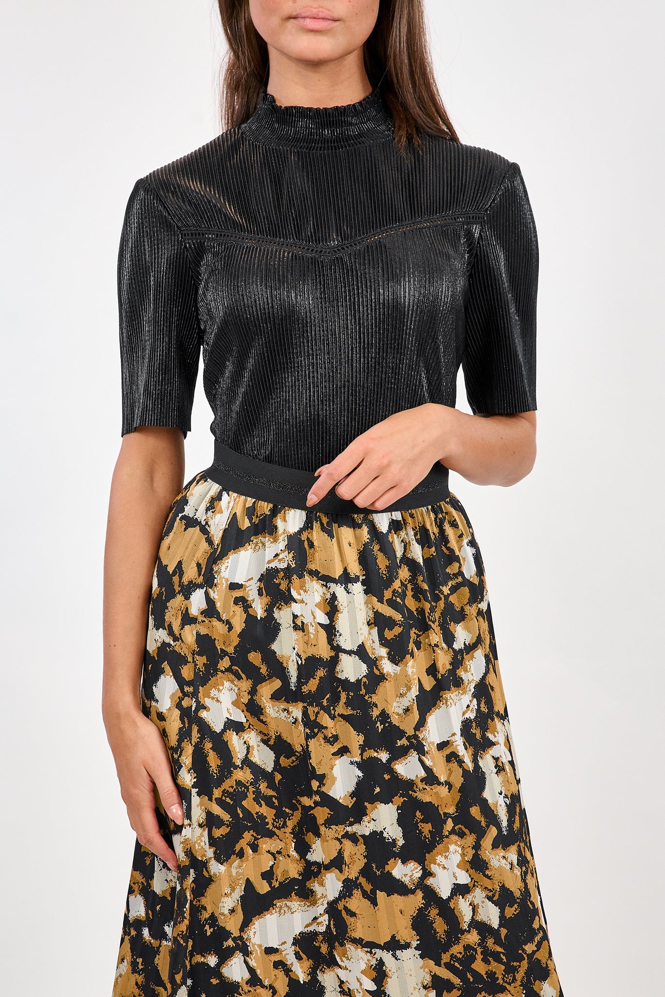Charlize top