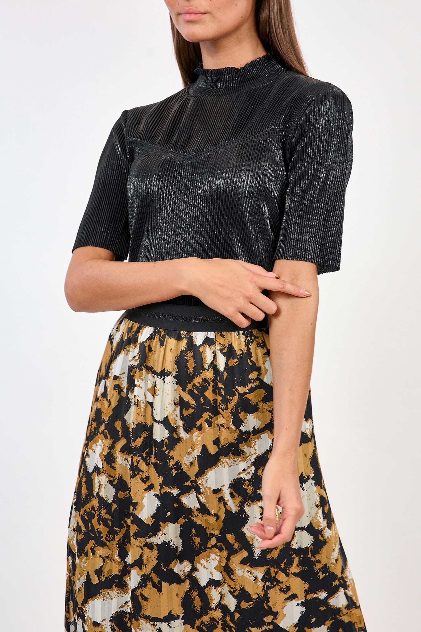 Charlize top