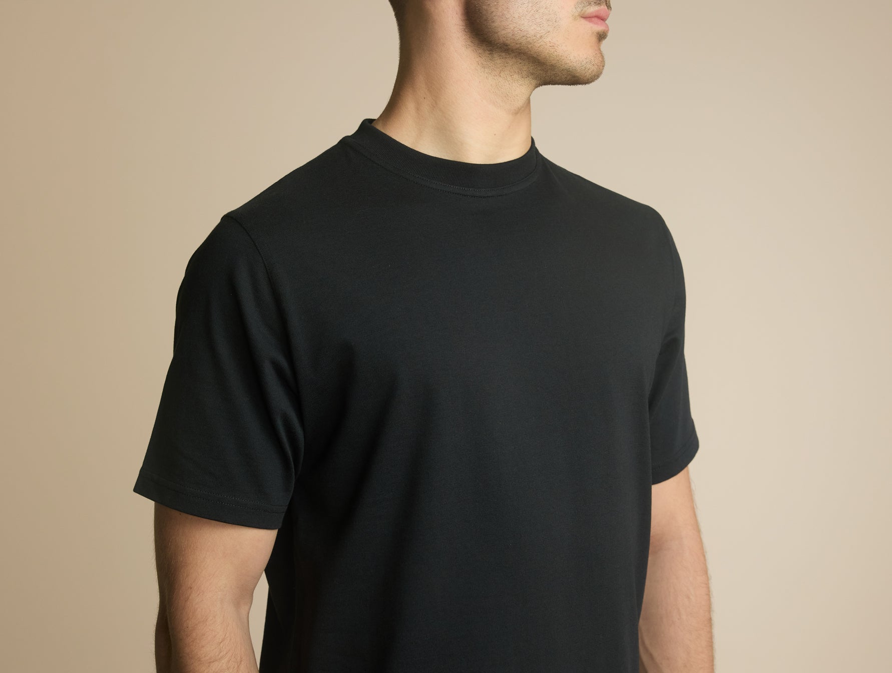 Pétrone T-shirt manches courtes coton bio tencel noir homme#couleur_noir