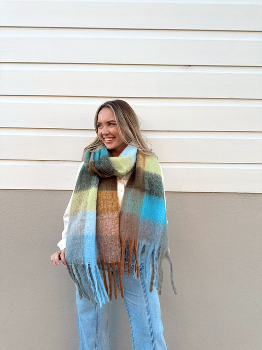 Snuggle Scarf - Blue Hue