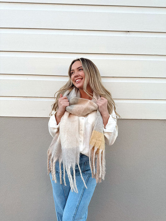 Mystery Snuggle Scarf